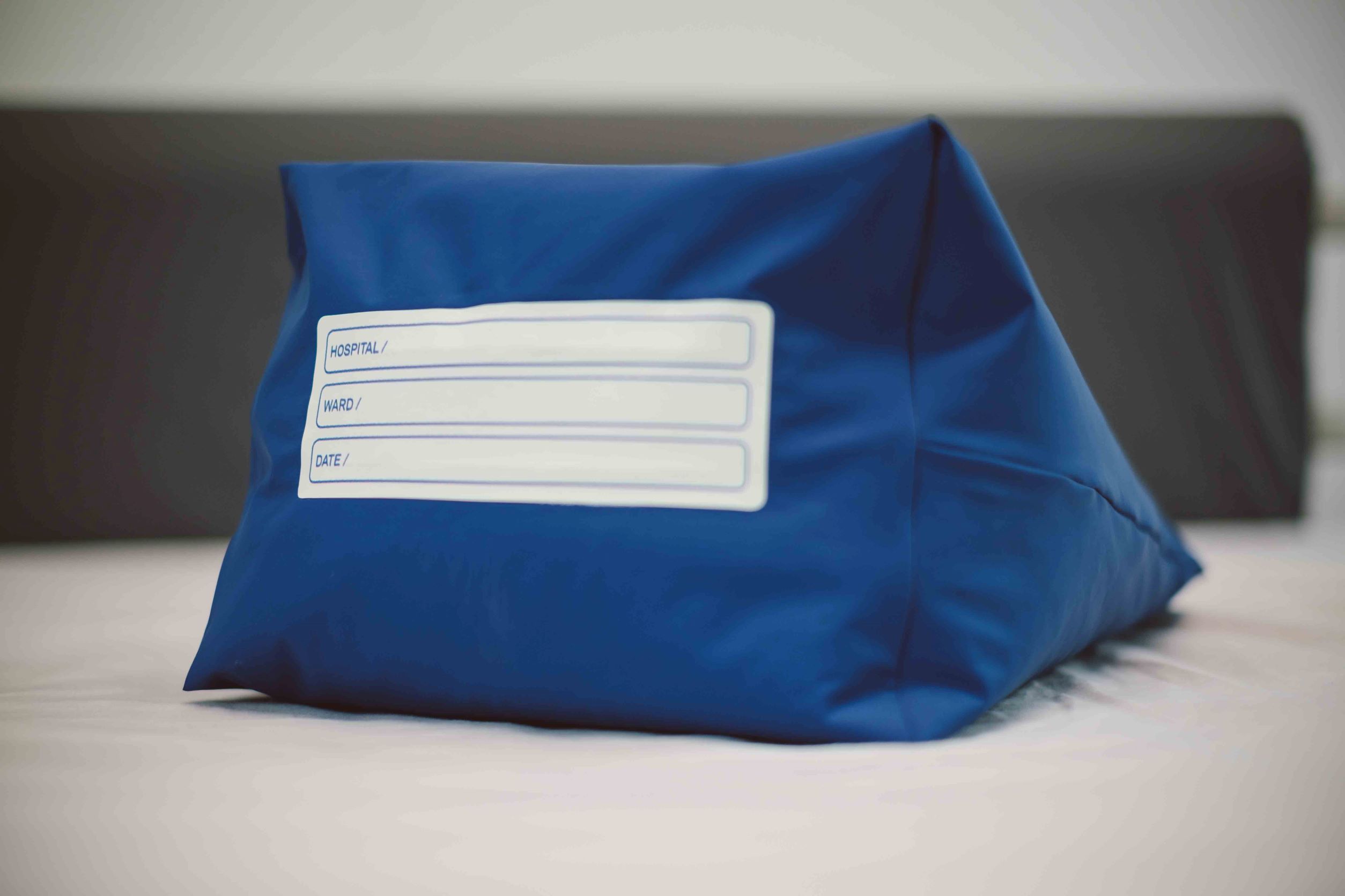 PP8034 PosiPerle Abduction Wedge Positioner 30 x 20 x 15cm - Image 4